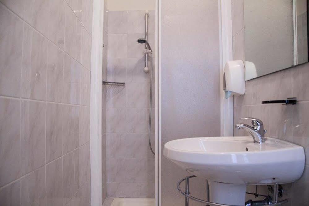 Hotel Due Spade فيدينسا المظهر الخارجي الصورة